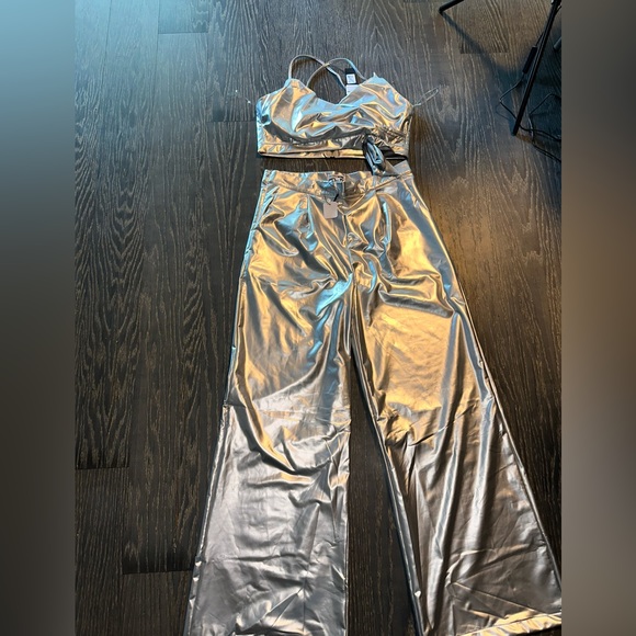 FASHIONNOVA Out In Space Pant Set - Picture 6 of 6